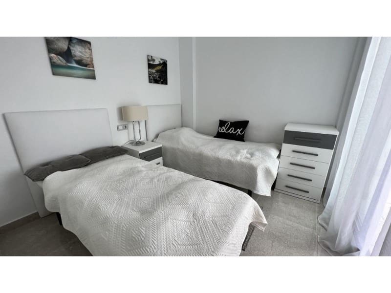 3 bedroom Villa for sale in Orihuela Costa with pool - € 299,000 (Ref: 9674106)