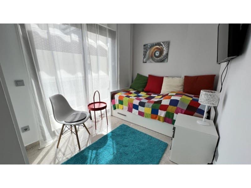 3 bedroom Villa for sale in Orihuela Costa with pool - € 299,000 (Ref: 9674106)