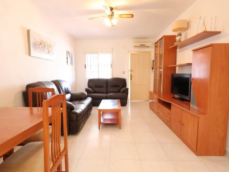 2 quarto Apartamento para venda em Torrevieja - 148 000 € (Ref: 9690511)