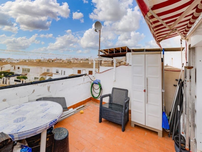3 soveværelse Byhus til salg i Torrevieja - € 249.900 (Ref: 9695254)
