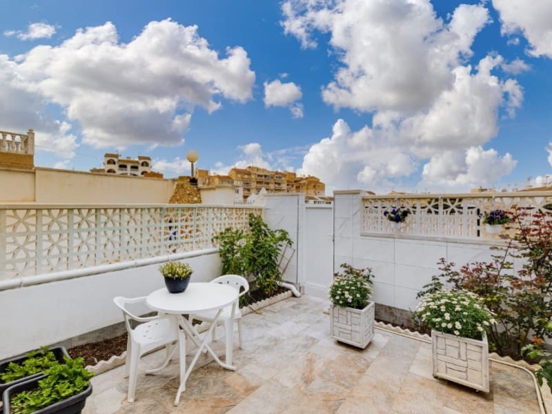 3 soveværelse Byhus til salg i Torrevieja - € 249.900 (Ref: 9695254)