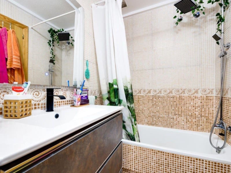 2 bedroom Apartment for sale in Torrevieja with pool - € 184,969 (Ref: 9695255)