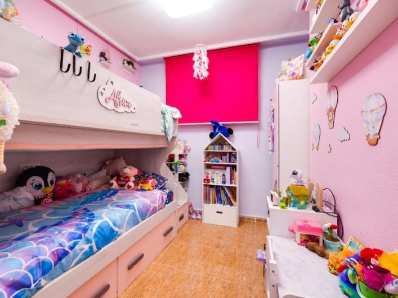 2 bedroom Apartment for sale in Torrevieja with pool - € 184,969 (Ref: 9695255)