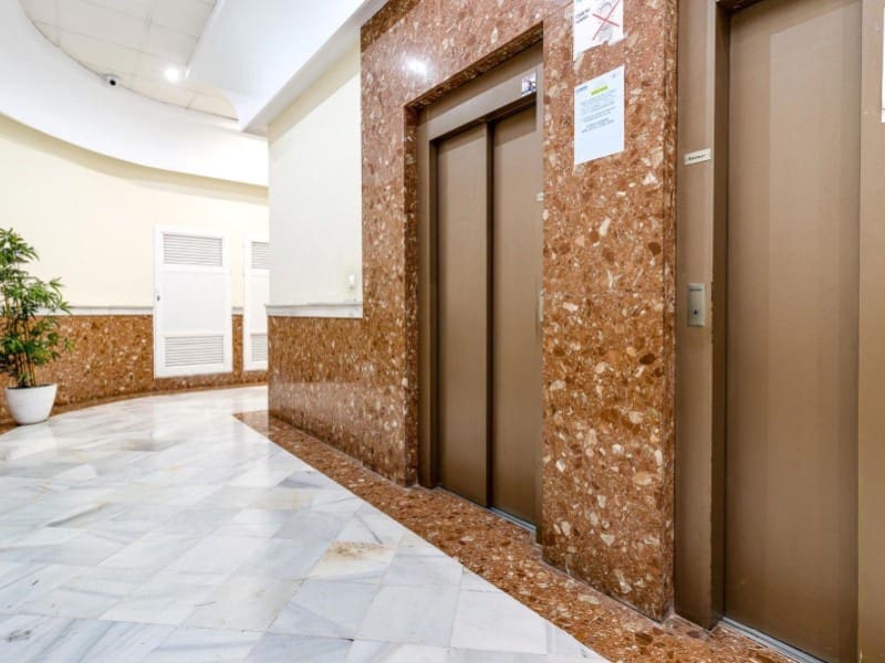 2 bedroom Apartment for sale in Torrevieja with pool - € 184,969 (Ref: 9695255)