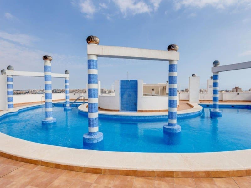 2 bedroom Apartment for sale in Torrevieja with pool - € 184,969 (Ref: 9695255)