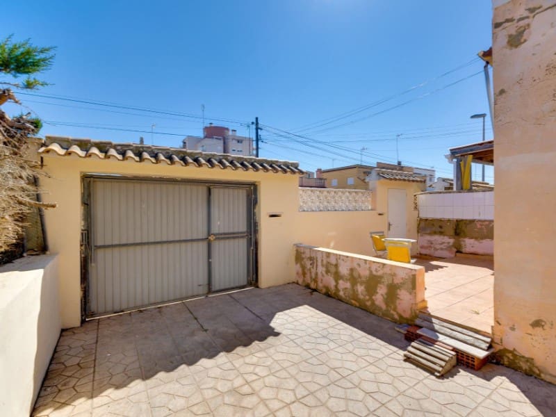 4 Zimmer Villa zu verkaufen in Torrevieja - 197.000 € (Ref: 9695256)