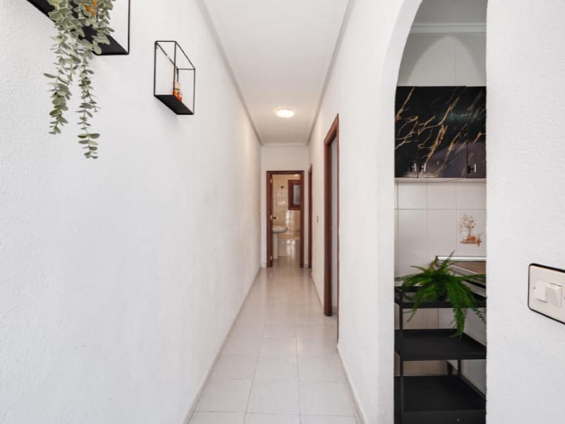 4 Zimmer Villa zu verkaufen in Torrevieja - 197.000 € (Ref: 9695256)