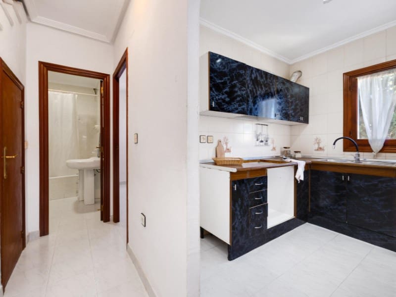 4 Zimmer Villa zu verkaufen in Torrevieja - 197.000 € (Ref: 9695256)