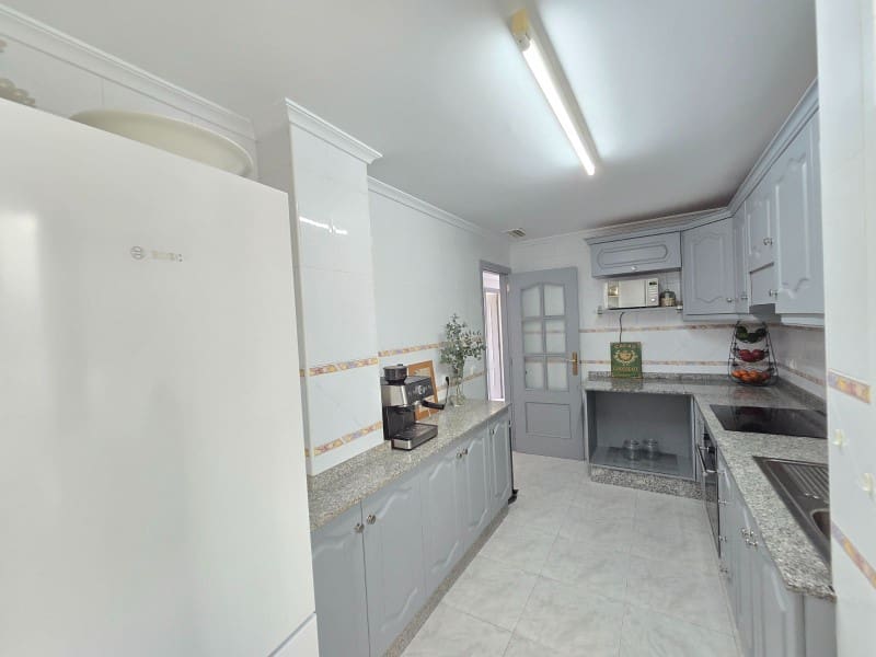 3 soveværelse Lejlighed til salg i Los Montesinos - € 145.000 (Ref: 9695257)