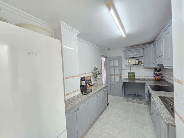 3 soveværelse Lejlighed til salg i Los Montesinos - € 145.000 (Ref: 9695257)