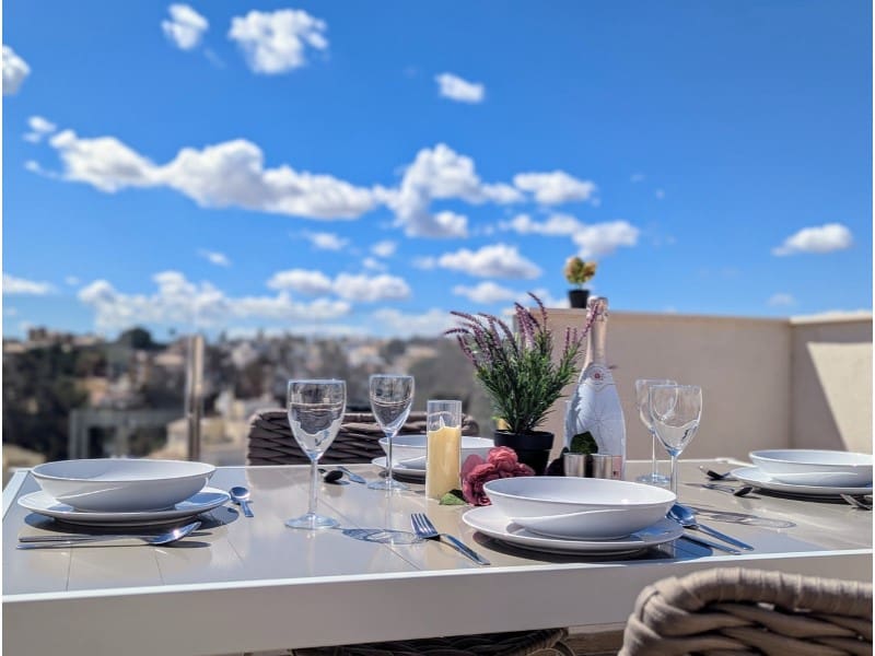 2 makuuhuone Kattohuoneisto myytävänä paikassa Orihuela Costa - 310 000 € (Ref: 9701556)