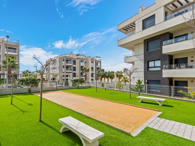 2 makuuhuone Kattohuoneisto myytävänä paikassa Orihuela Costa - 310 000 € (Ref: 9701556)