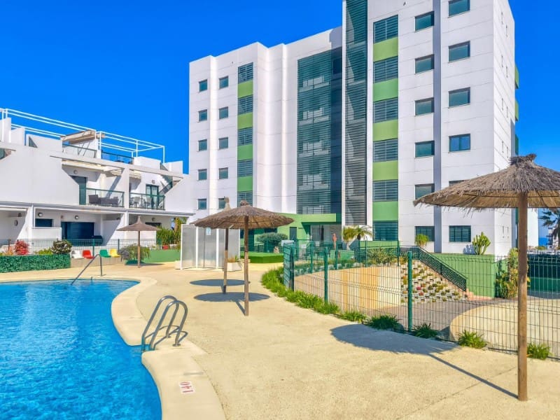 2 bedroom Apartment for sale in Pilar de la Horadada with pool - € 265,000 (Ref: 9701559)