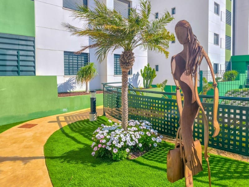 2 bedroom Apartment for sale in Pilar de la Horadada with pool - € 265,000 (Ref: 9701559)