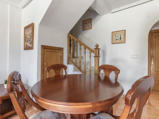 3 soverom Hus til salgs i La Florida, Orihuela - € 195 000 (Ref: 9714844)