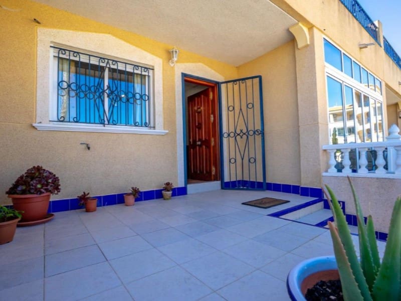 Casa de 3 habitaciones en La Florida en venta - 195.000 € (Ref: 9714844)