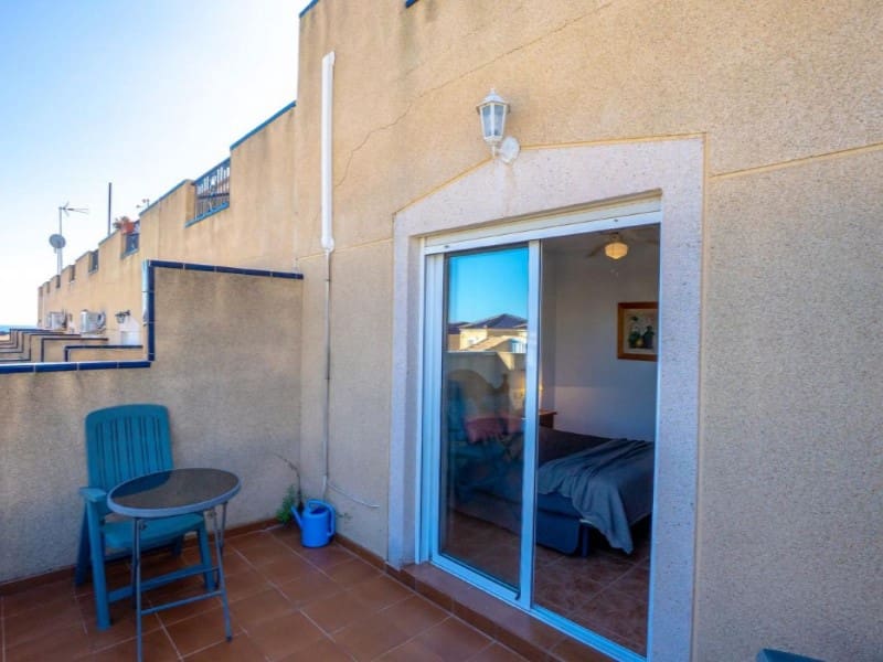 Casa de 3 habitaciones en La Florida en venta - 195.000 € (Ref: 9714844)