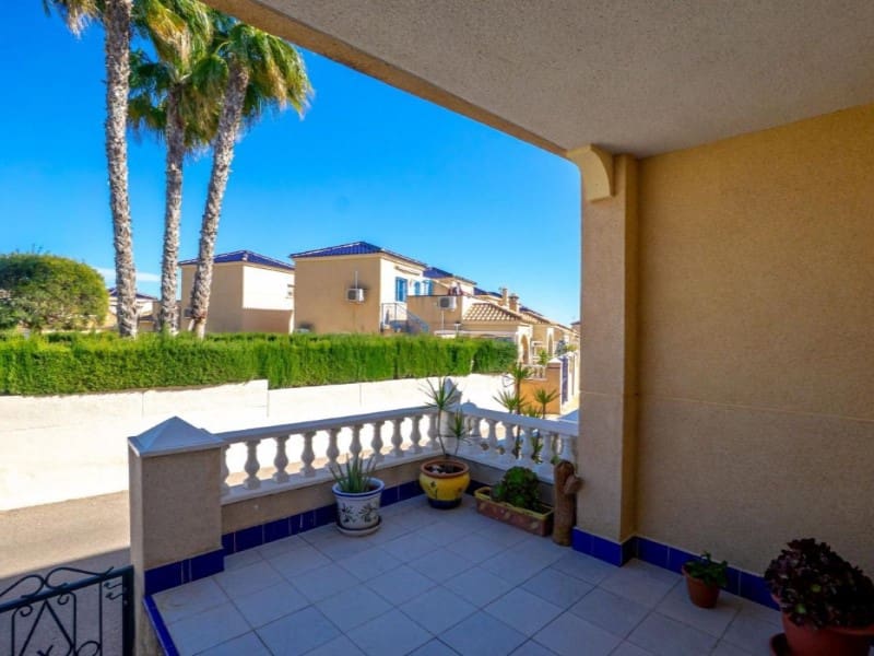 Casa de 3 habitaciones en La Florida en venta - 195.000 € (Ref: 9714844)