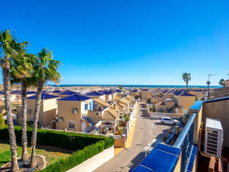 Casa de 3 habitaciones en La Florida en venta - 195.000 € (Ref: 9714844)