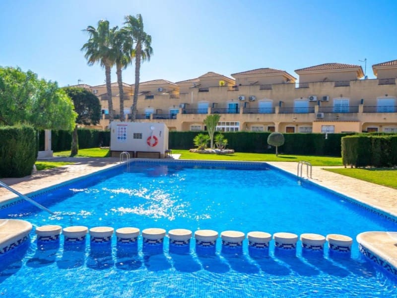 Casa de 3 habitaciones en La Florida en venta - 195.000 € (Ref: 9714844)