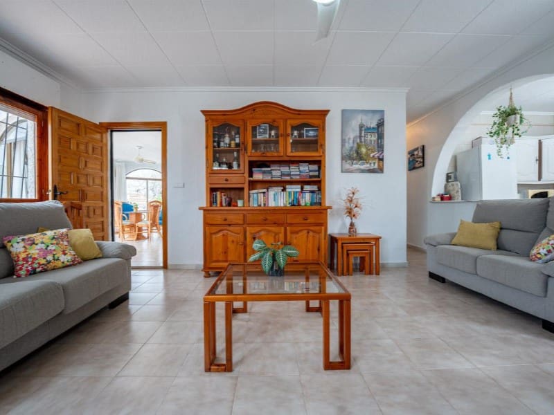 3 Zimmer Villa zu verkaufen in El Chaparral mit Pool Garage - 399.000 € (Ref: 9719831)