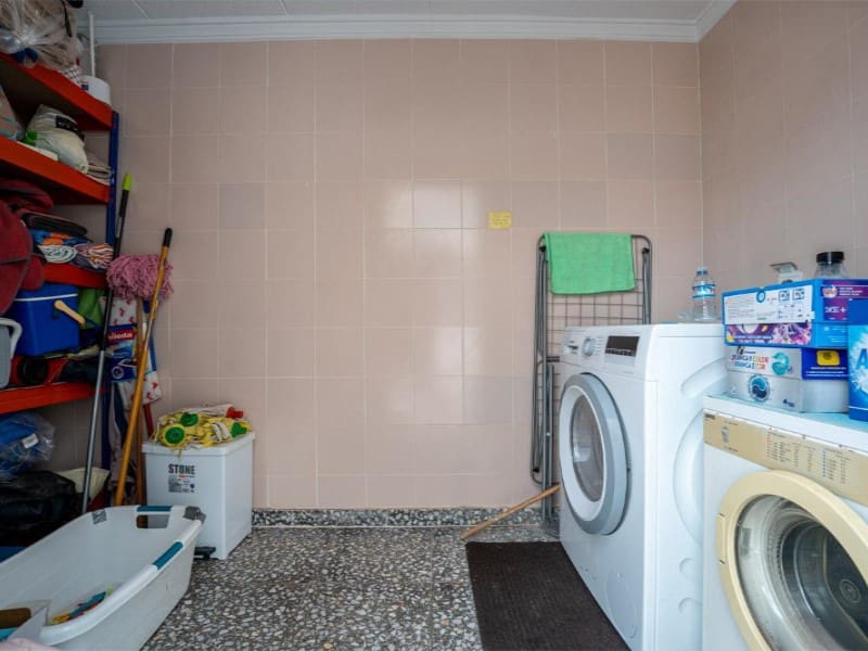 3 Zimmer Villa zu verkaufen in El Chaparral mit Pool Garage - 399.000 € (Ref: 9719831)