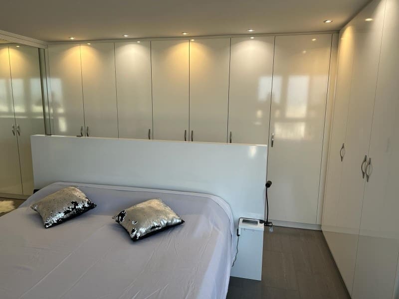 Ático de 2 habitaciones en Torrevieja en venta - 365.000 € (Ref: 9721576)