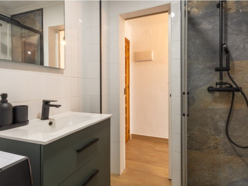 Leilighet til salgs i Torrevieja - € 87 000 (Ref: 9726578)