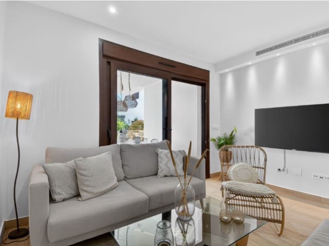 2 chambre Appartement à vendre à Los Altos avec garage - 269 900 € (Ref: 9735491)