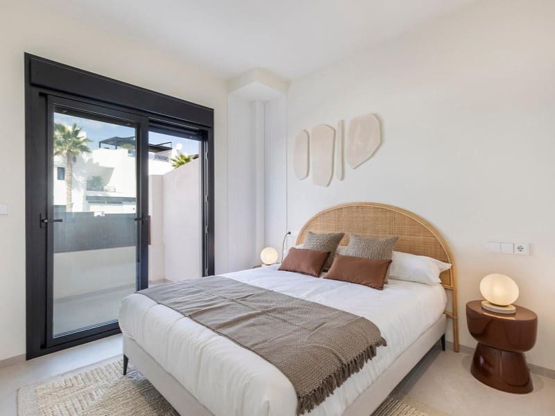 3 chambre Villa/Maison à vendre à Los Alcazares avec piscine - 429 000 € (Ref: 9735496)