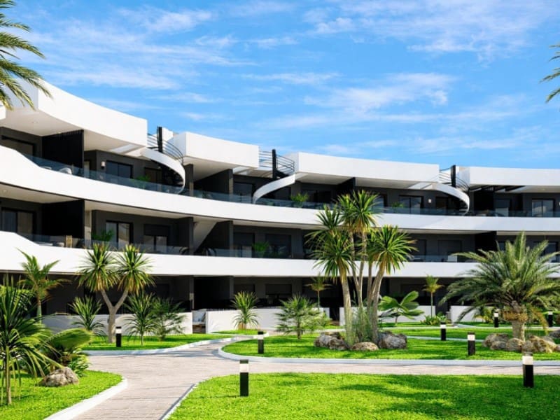 3 bedroom Apartment for sale in Los Alcazares with pool - € 329,900 (Ref: 9735508)