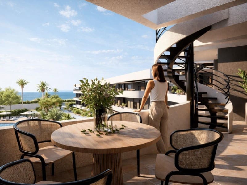 2 soveværelse Penthouse til salg i Los Alcazares med swimmingpool - € 359.900 (Ref: 9735509)