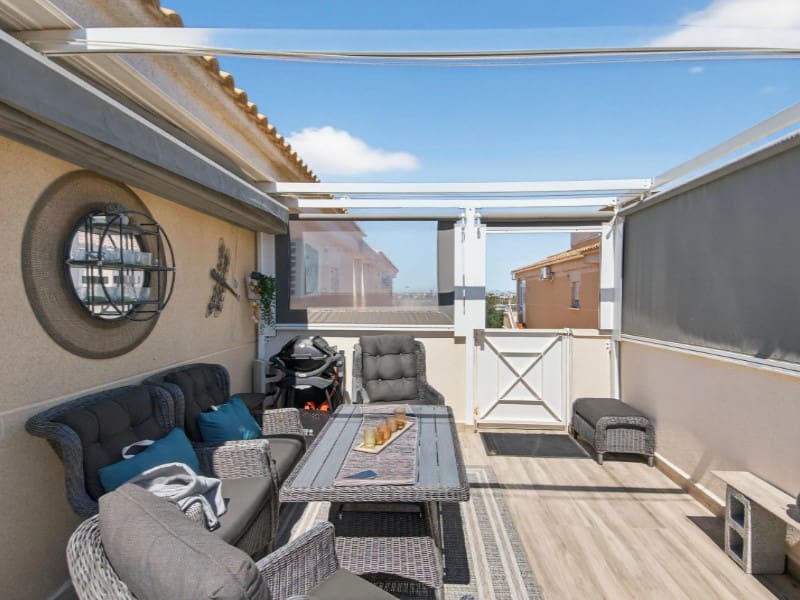 2 Zimmer Apartment zu verkaufen in Torrevieja - 195.000 € (Ref: 9738477)
