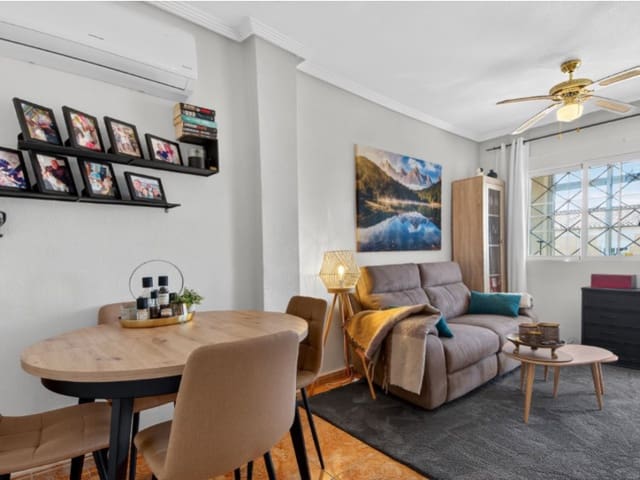 2 slaapkamer Appartement te koop in Parque Acuático - Sector 25, Torrevieja - € 195.000 (Ref: 9738477)