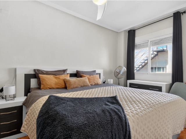 2 slaapkamer Appartement te koop in Parque Acuático - Sector 25, Torrevieja - € 195.000 (Ref: 9738477)