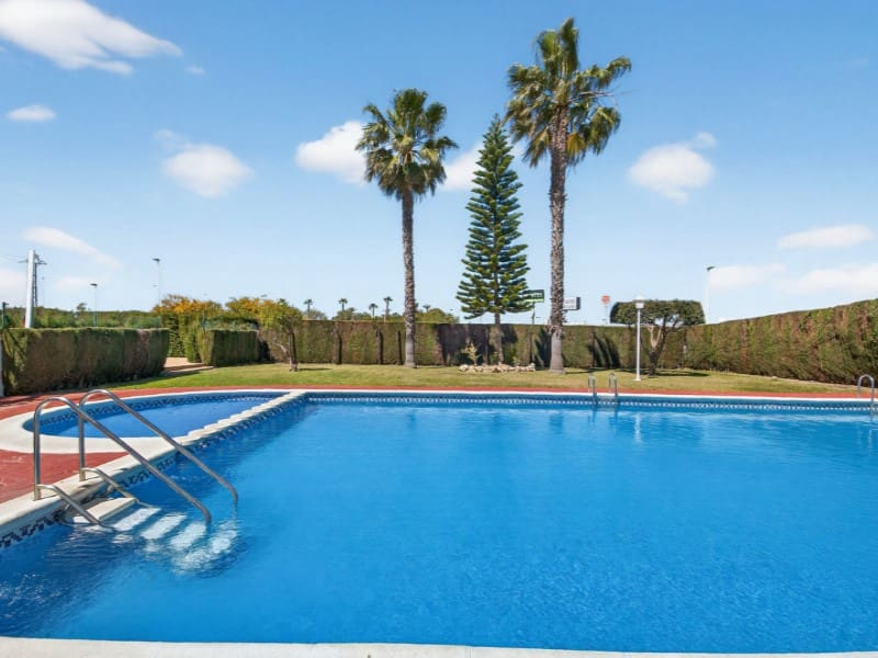 2 Zimmer Apartment zu verkaufen in Torrevieja - 195.000 € (Ref: 9738477)