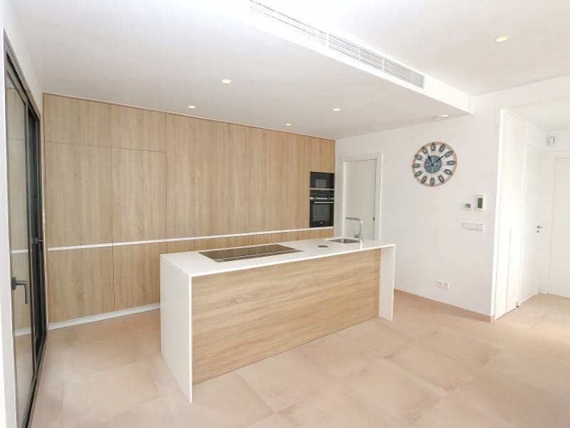 Chalet de 3 habitaciones en Pilar de la Horadada en venta - 495.000 € (Ref: 9741688)