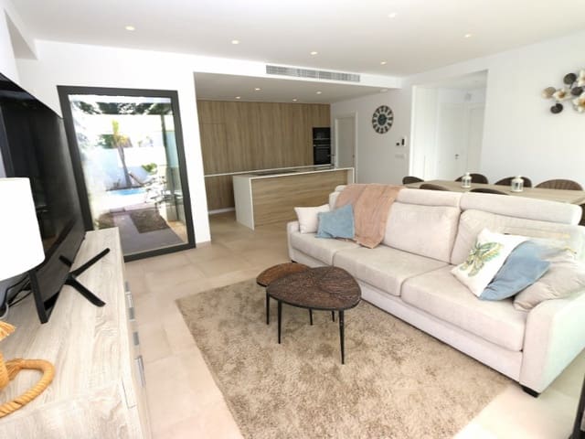 3 chambre Villa/Maison à vendre à Pilar de la Horadada ciudad, Pilar de la Horadada - 495 000 € (Ref: 9741688)