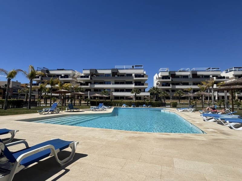 3 bedroom Apartment for sale in Playa Flamenca with garage - € 450,000 (Ref: 9751917)