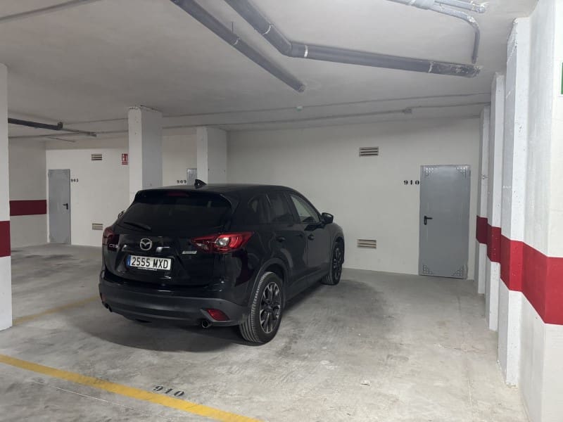 3 bedroom Apartment for sale in Playa Flamenca with garage - € 450,000 (Ref: 9751917)