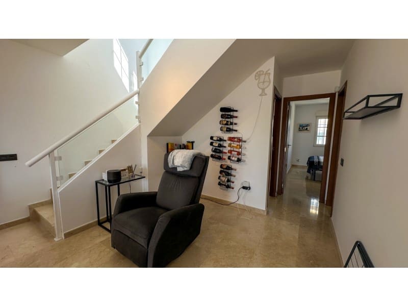 3 makuuhuone Huoneisto myytävänä paikassa Orihuela Costa mukana 
autotalli - 319 000 € (Ref: 9751920)