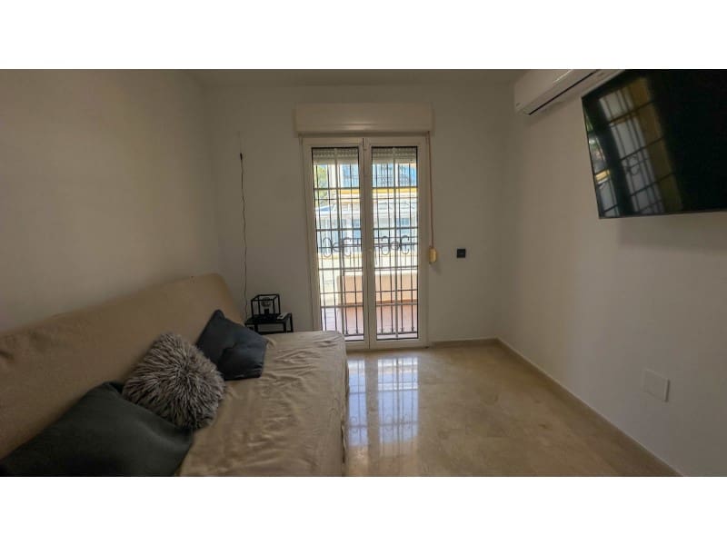 3 makuuhuone Huoneisto myytävänä paikassa Orihuela Costa mukana 
autotalli - 319 000 € (Ref: 9751920)