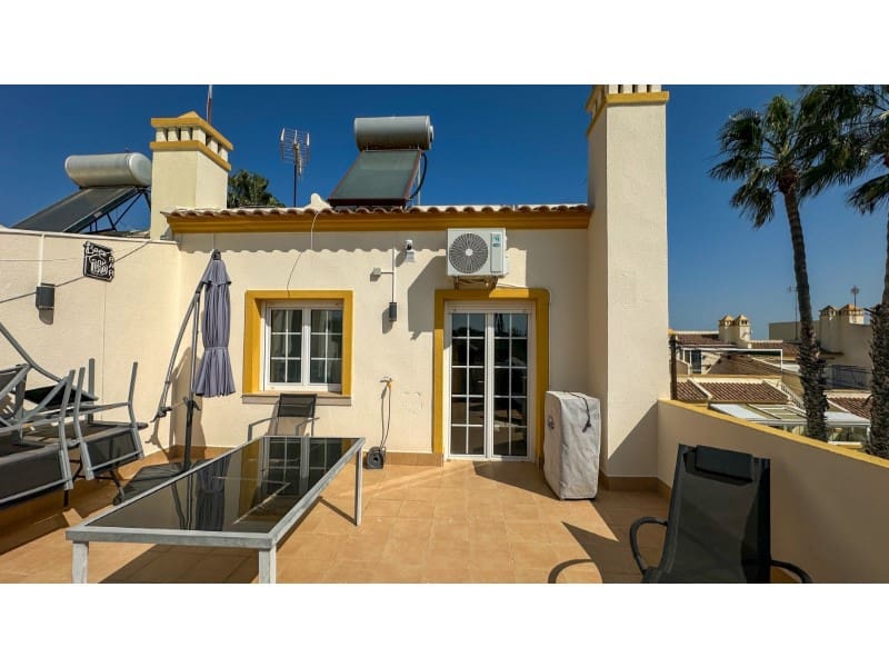 3 makuuhuone Huoneisto myytävänä paikassa Orihuela Costa mukana 
autotalli - 319 000 € (Ref: 9751920)