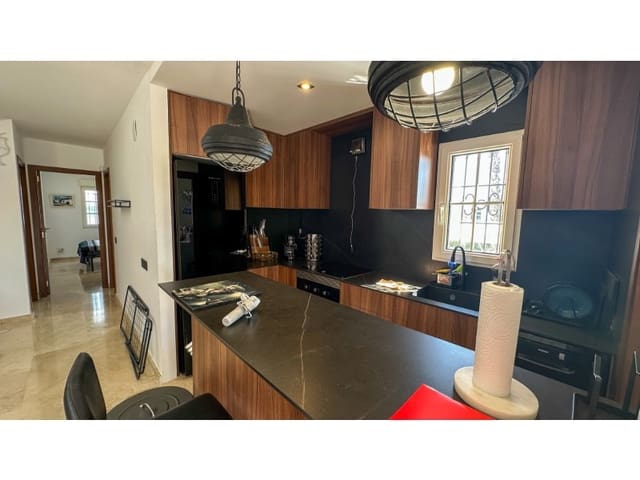 3 soverom Hus til salgs i Villamartin, Orihuela med garasje - € 319 000 (Ref: 9751920)