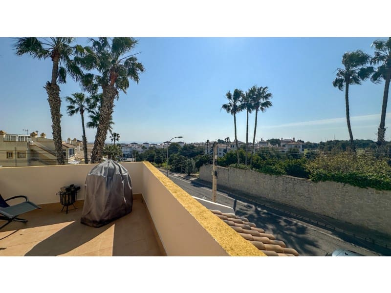 3 makuuhuone Huoneisto myytävänä paikassa Orihuela Costa mukana 
autotalli - 319 000 € (Ref: 9751920)