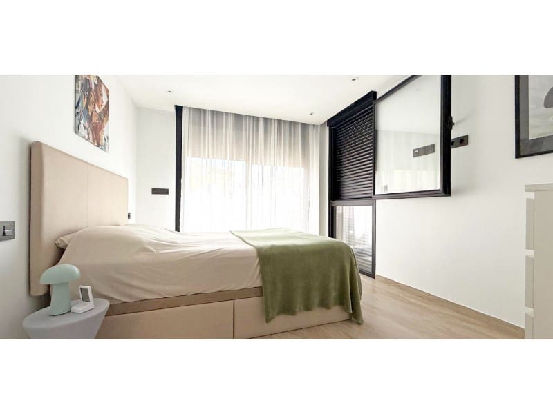 3 sypialnia Willa na sprzedaż w Orihuela Costa z basenem - 495 000 € (Ref: 9751921)