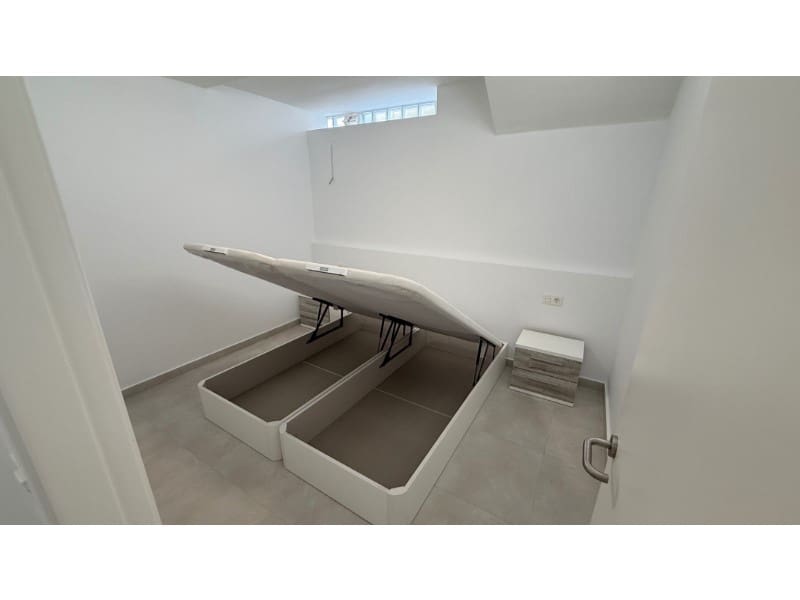 Chalet de 5 habitaciones en Orihuela Costa en venta - 299.900 € (Ref: 9751922)