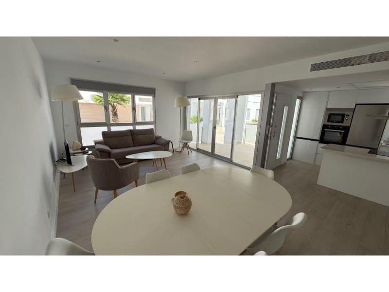 Chalet de 5 habitaciones en Orihuela Costa en venta - 299.900 € (Ref: 9751922)