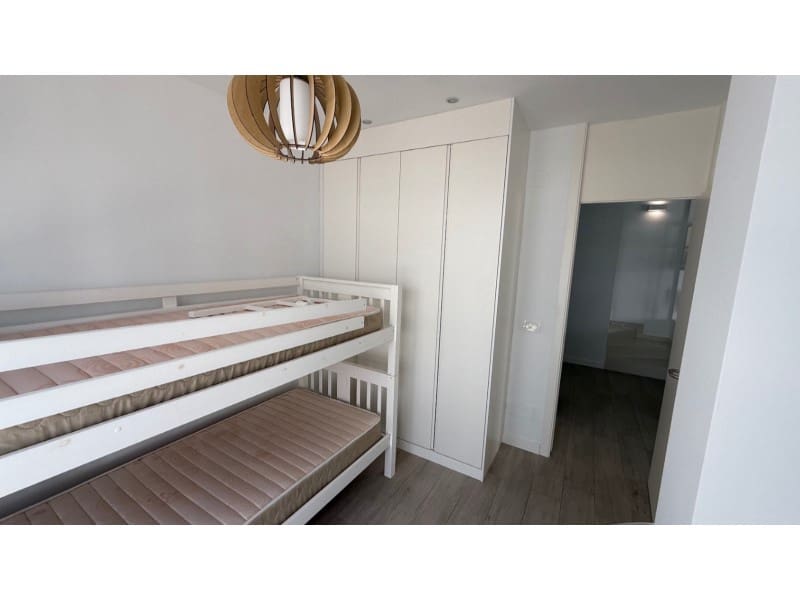 Chalet de 5 habitaciones en Orihuela Costa en venta - 299.900 € (Ref: 9751922)