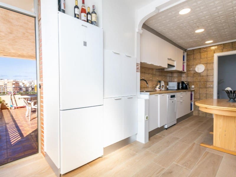 2 soverom Leilighet til salgs i Torrevieja - € 167 000 (Ref: 9755583)